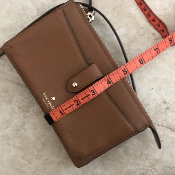 Kate Spade Crossbody - Picture 8 of 12